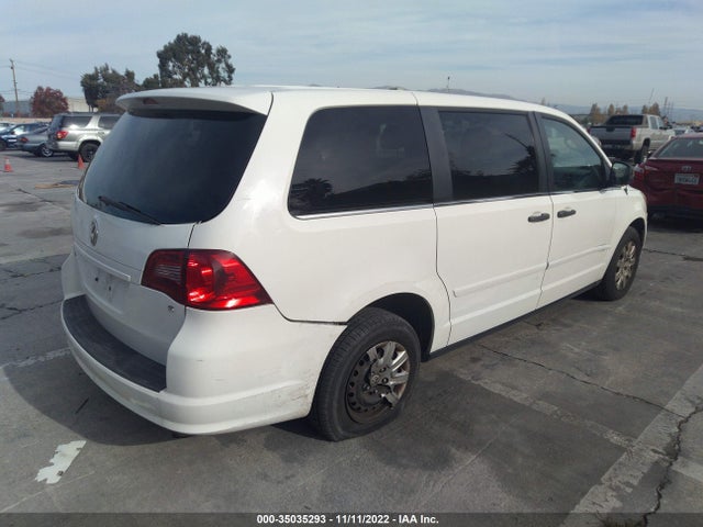 2010 VOLKSWAGEN ROUTAN S VIN: 2V4RW4D15AR190388