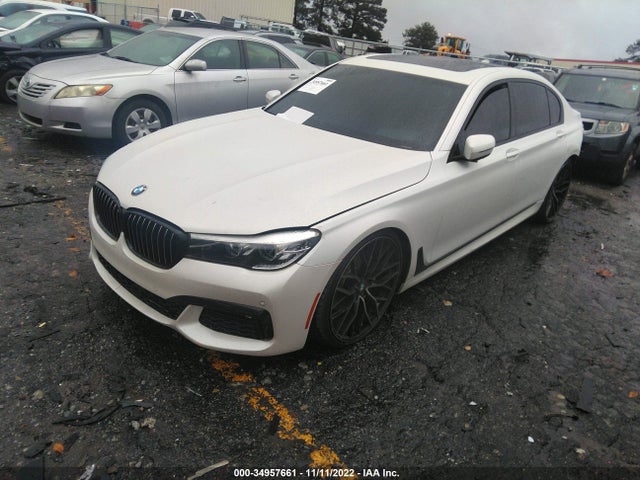 BMW 7 Series 740i 2016 WBA7E2C59GG738848 Image 2
