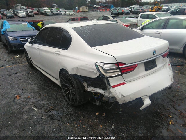 BMW 7 Series 740i 2016 WBA7E2C59GG738848 Image 3