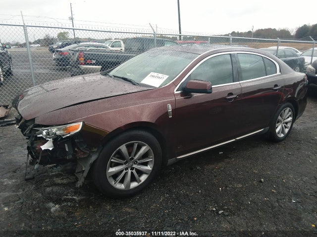 Lincoln MKS 2009 1LNHM93R29G622699 Image 2