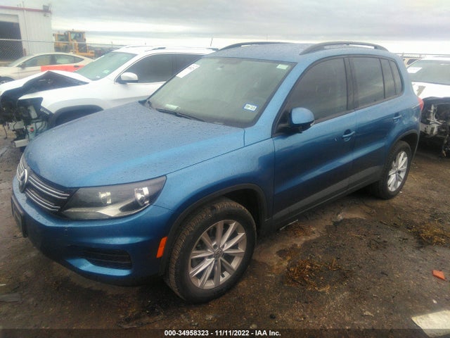 2017 VOLKSWAGEN TIGUAN VIN: WVGAV7AX8HK048559