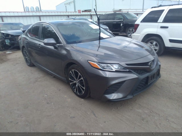 Toyota Camry Le/se/xle/l 2018 4T1B11HK2JU552882 Image 1
