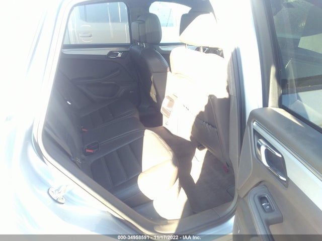 2015 Porsche Macan, VIN: WP1AF2A53FLB92223