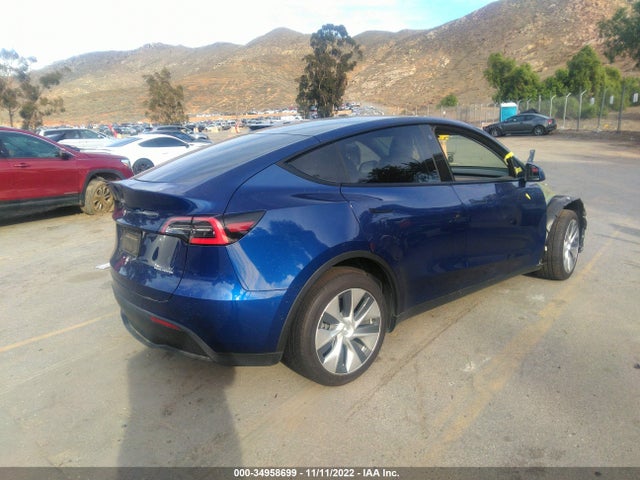 Tesla Model Y Long Range 2021 5YJYGDEE7MF093732 Image 5