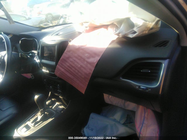 2021 Jeep Cherokee, VIN: 1C4PJMMX0MD165636