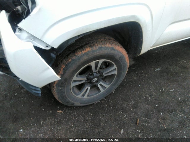 2018 Toyota Tacoma, VIN: 3TMCZ5AN2JM132816