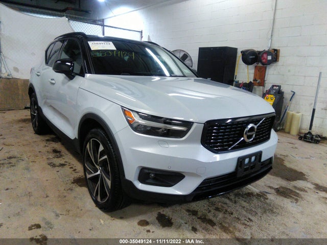 2022 Volvo XC40, VIN: YV4162UM8N2655530