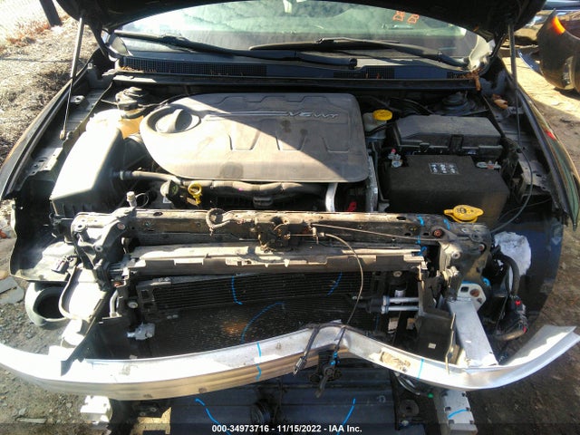 Chrysler 200 C 2015 1C3CCCCG4FN565155 Image 10