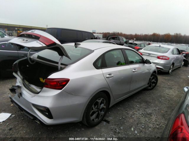 3KPF24AD4ME287207 KIA Forte Lxs