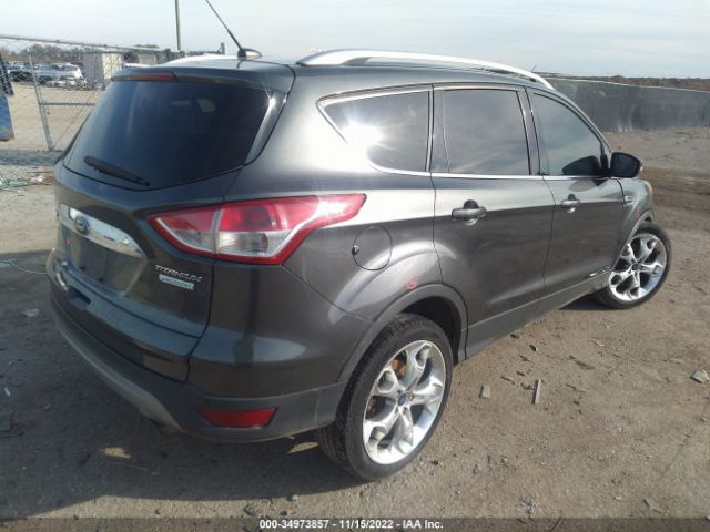 1FMCU0J97FUA61034 Ford Escape Titanium