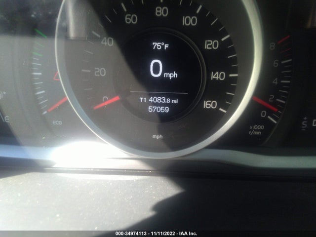2015 Volvo V60, VIN: YV140MEJ9F1223158