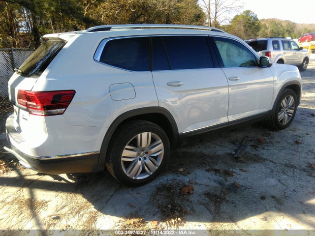 2018 Volkswagen Atlas, VIN: 1V2NR2CA5JC577018
