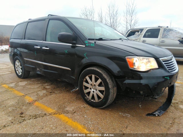 2016 Chrysler Town & Country, VIN: 2C4RC1BG5GR305394