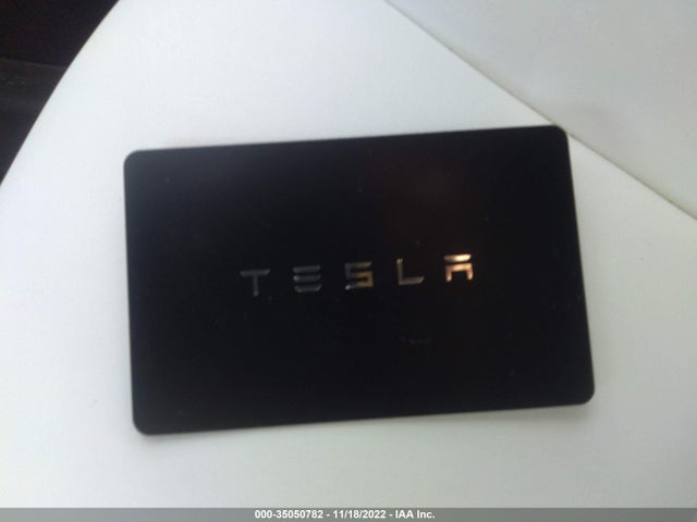 Tesla Model Y Long Range 2020 5YJYGDEE1LF030902 Image 11