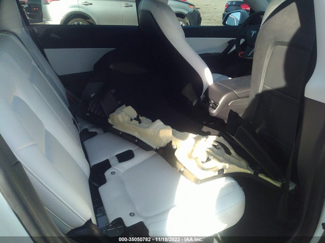 Tesla Model Y Long Range 2020 5YJYGDEE1LF030902 Image 8