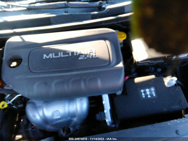 Chrysler 200 S 2015 1C3CCCBB0FN546575 Image 10