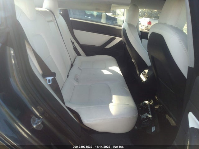 2019 Tesla 3, VIN: 5YJ3E1EA8KF323576