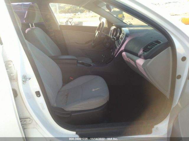 KNAGM4A75E5475995 KIA Optima Lx