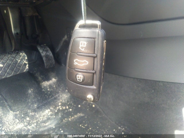 2017 Audi A3, VIN: WAUAUGFF3H1051542