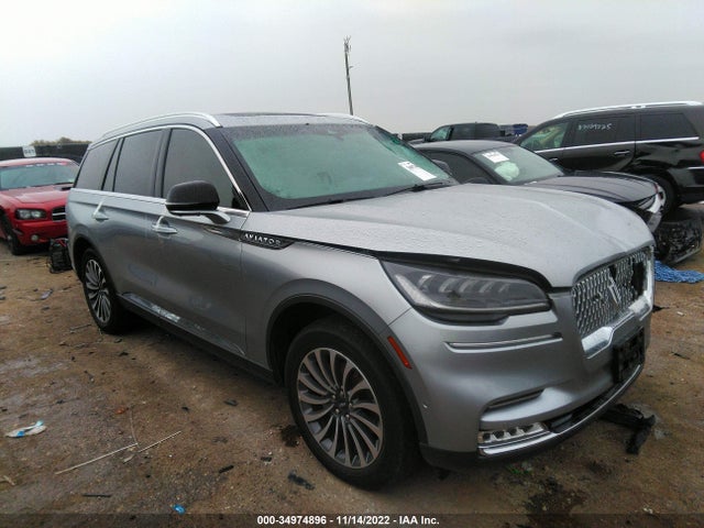 2020 5LM5J7XC8LGL17492 main image
