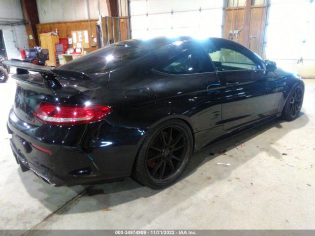 WDDWJ8HB2JF707925 Mercedes-Benz C-class Amg C 63 S