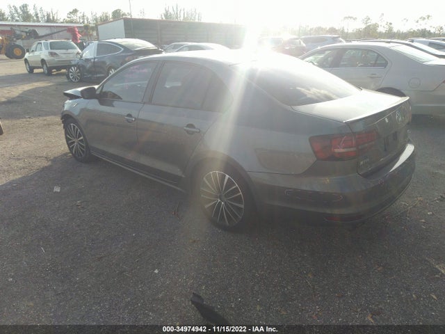 3VWD17AJ8HM395081 Volkswagen Jetta 1.8t Sport