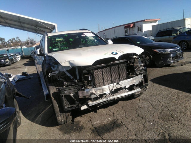 BMW X7 M50i 2021 5UXCX6C00M9E75948 Image 8