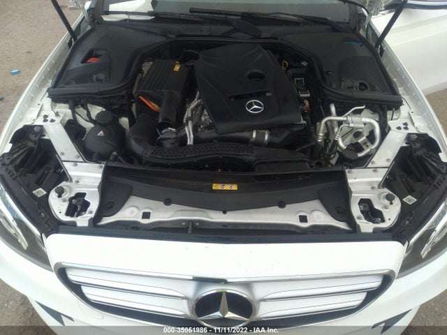 2018 Mercedes-Benz E-Class, VIN: WDDZF4JB8JA343217