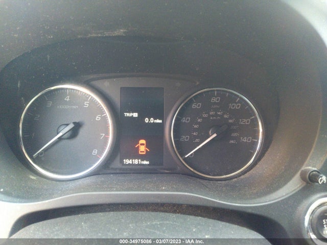 JA4AD3A31EZ006857 Mitsubishi Outlander Se