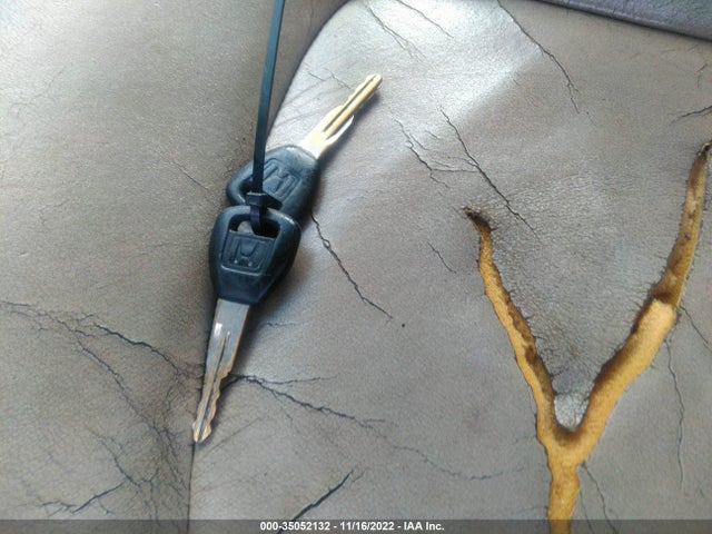 2000 HONDA ACCORD SDN EX W/LEATHER VIN: 1HGCG165XYA003660