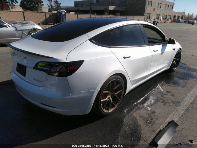Tesla Model 3 Performance 2021 5YJ3E1EC7MF071923 Image 4