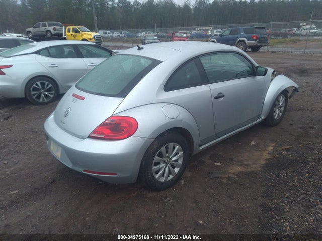 3VWF17AT2GM608776 Volkswagen Beetle Coupe 1.8t Fleet Edition