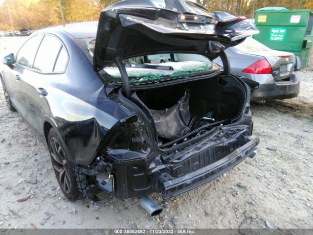 7JRA22TK9LG033728 Volvo S60 Momentum
