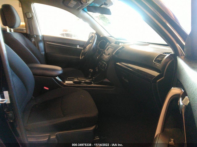 2014 KIA SORENTO LX VIN: 5XYKT3A64EG471297