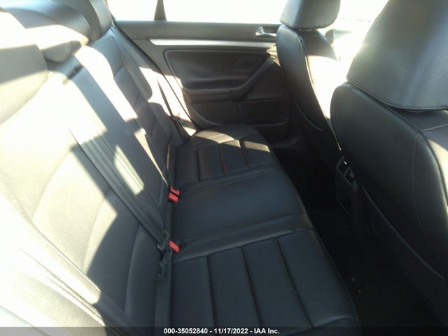 2010 VOLKSWAGEN JETTA SEDAN LIMITED VIN: 3VWAZ7AJ5AM096486