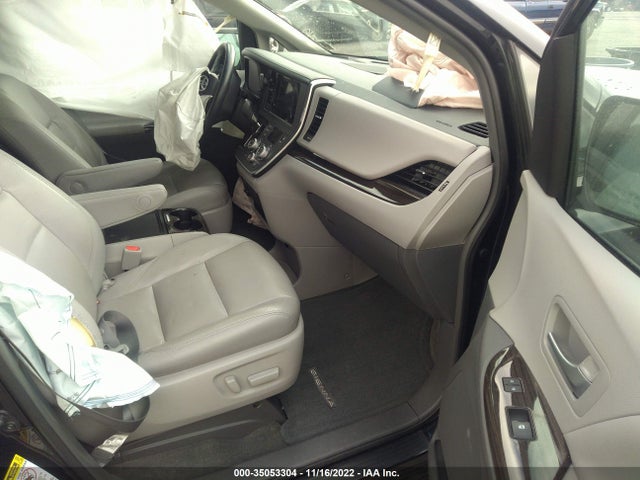 2017 Toyota Sienna, VIN: 5TDYZ3DC6HS876644