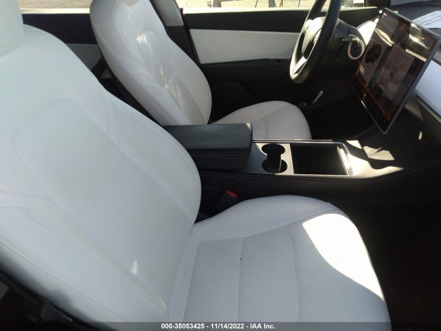 Tesla Model Y Long Range 2021 5YJYGDEEXMF158105 Image 5