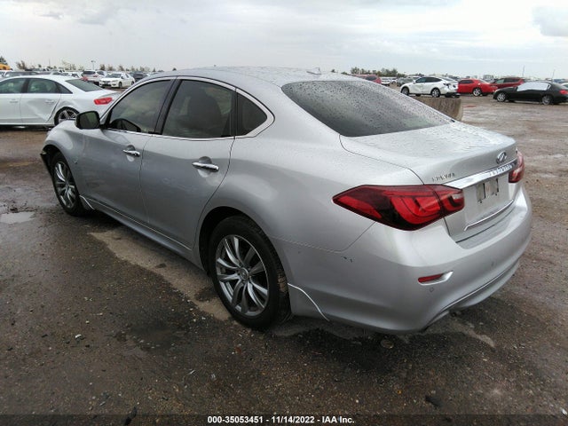 2016 Infiniti Q70, VIN: JN1BY1APXGM220254