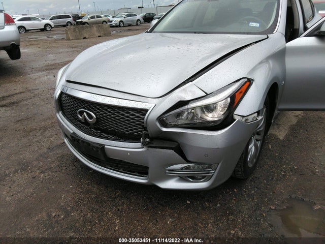 2016 Infiniti Q70, VIN: JN1BY1APXGM220254