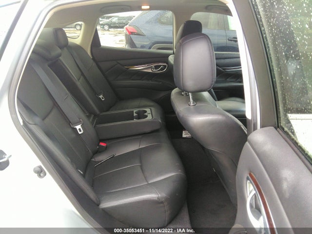 2016 Infiniti Q70, VIN: JN1BY1APXGM220254
