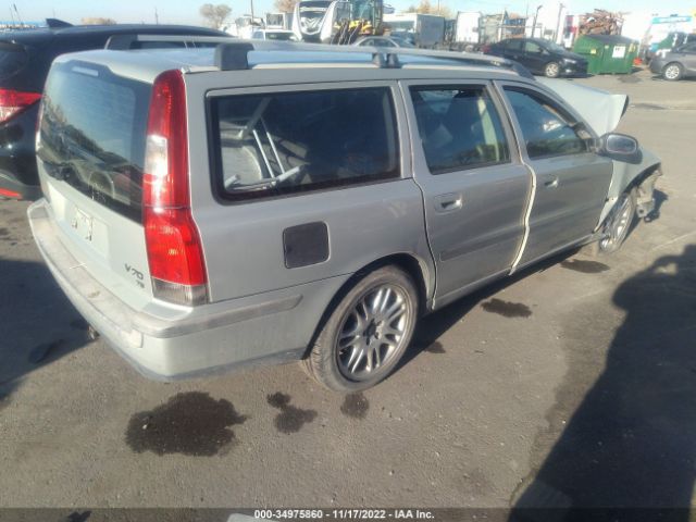 YV1SW53D922240779 Volvo V70