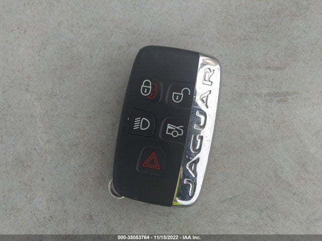 SAJAD4BV6HA969401 Jaguar Xe 35t Premium