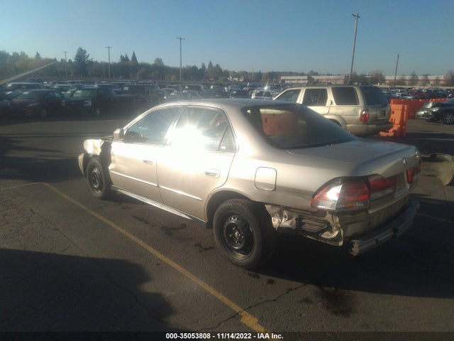 2001 HONDA ACCORD SDN LX VIN: JHMCG56491C007124