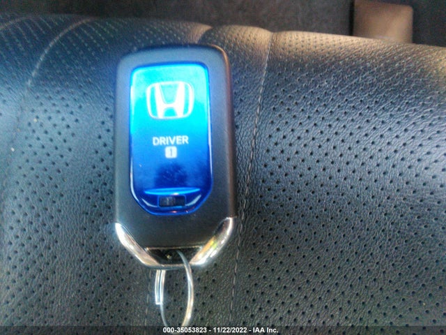 2019 Honda Accord, VIN: 1HGCV3F9XKA016064