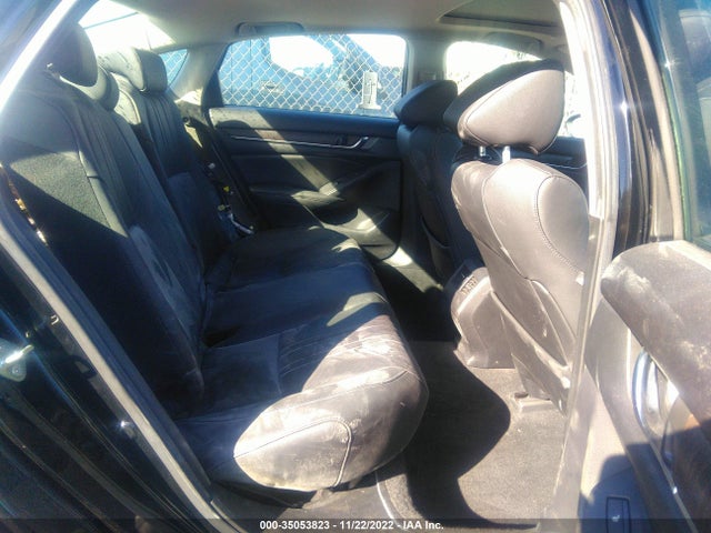 2019 Honda Accord, VIN: 1HGCV3F9XKA016064