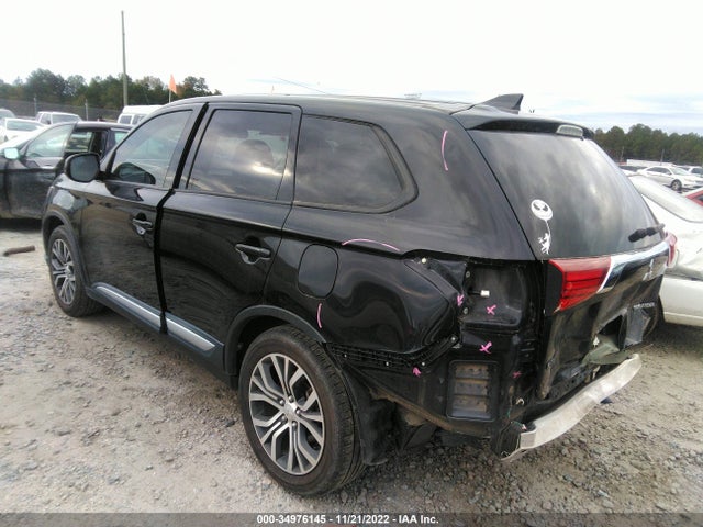 JA4AD2A33JZ052677 Mitsubishi Outlander Es