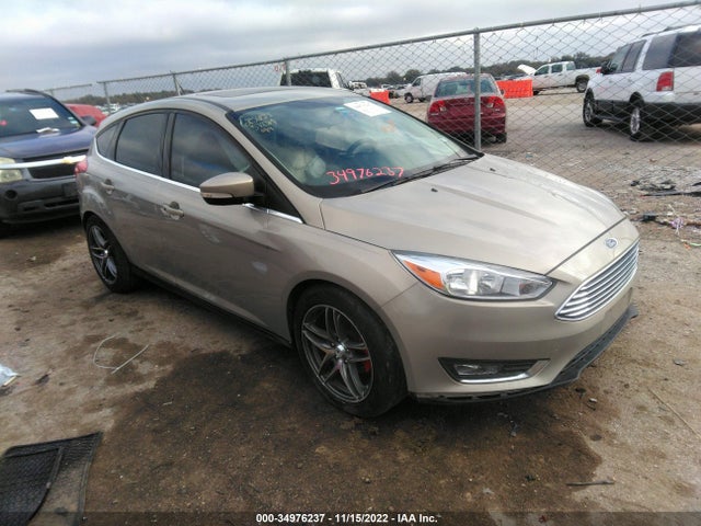 2016 Ford Focus, VIN: 1FADP3N27GL372314