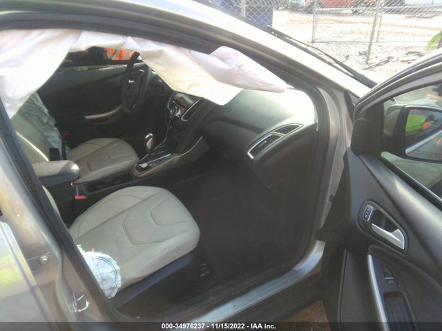 2016 Ford Focus, VIN: 1FADP3N27GL372314