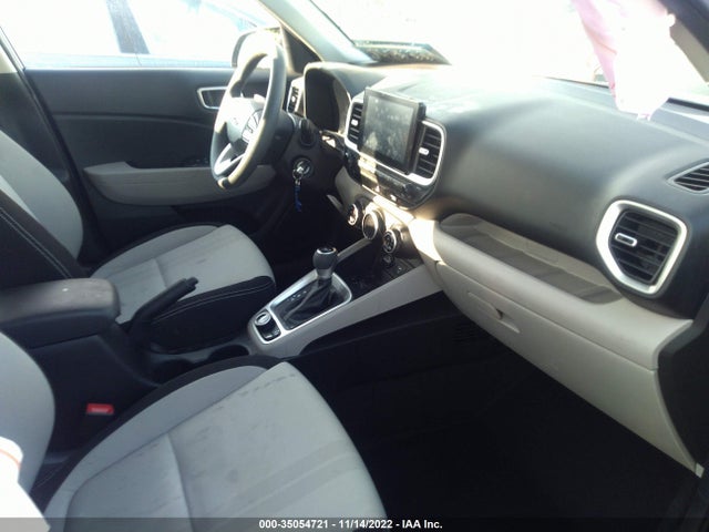 2020 HYUNDAI VENUE SEL VIN: KMHRC8A38LU027283