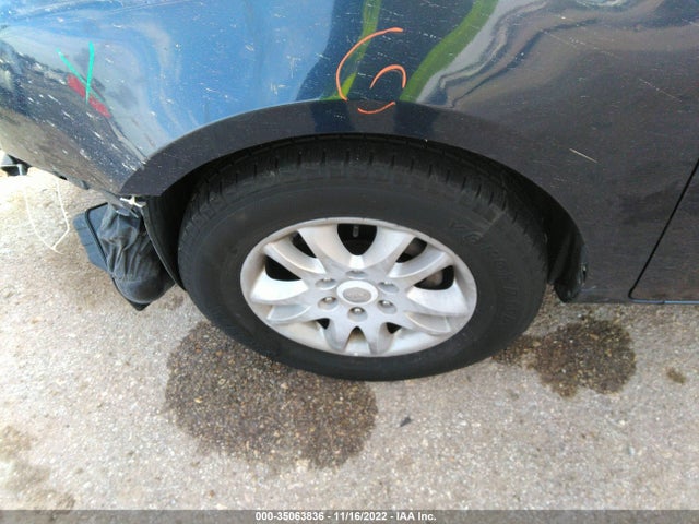 2006 KIA SEDONA LX/EX VIN: KNDMB233766054950